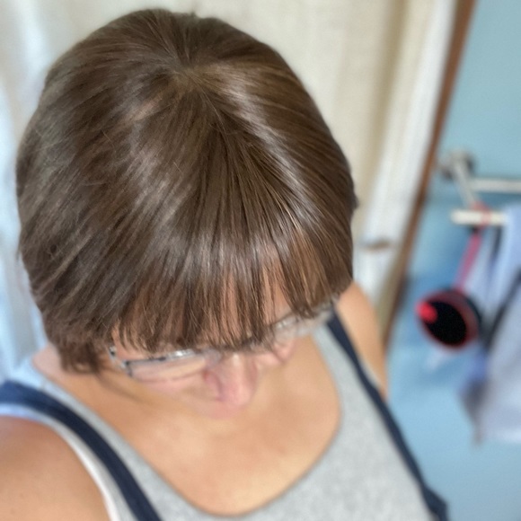 MEDIUM BROWN SYNTHETIC FIBER TOPPER BOB LENGTH WITH BANGS - Picture 13 of 15